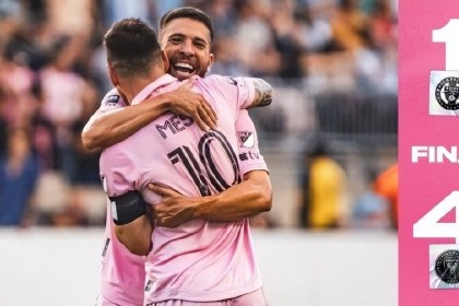  摩纳哥锋线全面开花五比二横扫克莱蒙展现实力