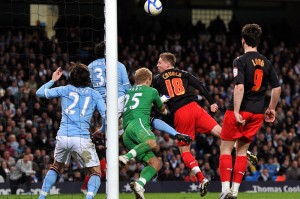  特鲁瓦防守固若金汤，连续零封攀升至中游位置